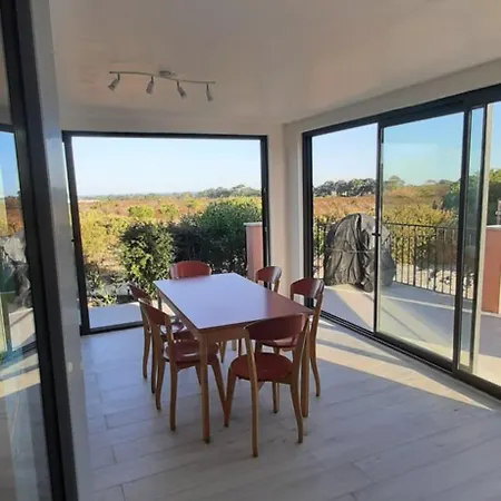 T3 Dans Proche Calvi Piscine Appartement *